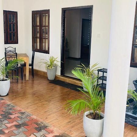 Lali Beach Villa Trincomalee Ngoại thất bức ảnh