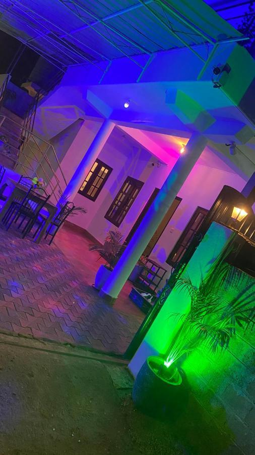 Lali Beach Villa Trincomalee Ngoại thất bức ảnh