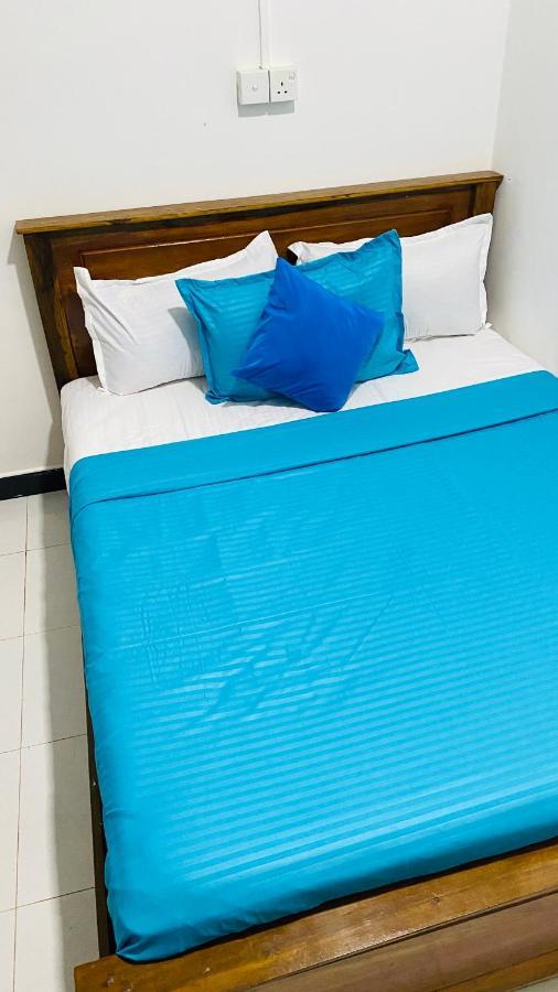 Lali Beach Villa Trincomalee Ngoại thất bức ảnh
